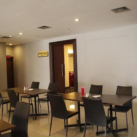 Brothers Inn Sukoharjo Zewnętrze zdjęcie